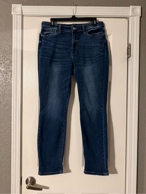 Judy Blue Boyfriend Fit Jeans in Dark Indigo